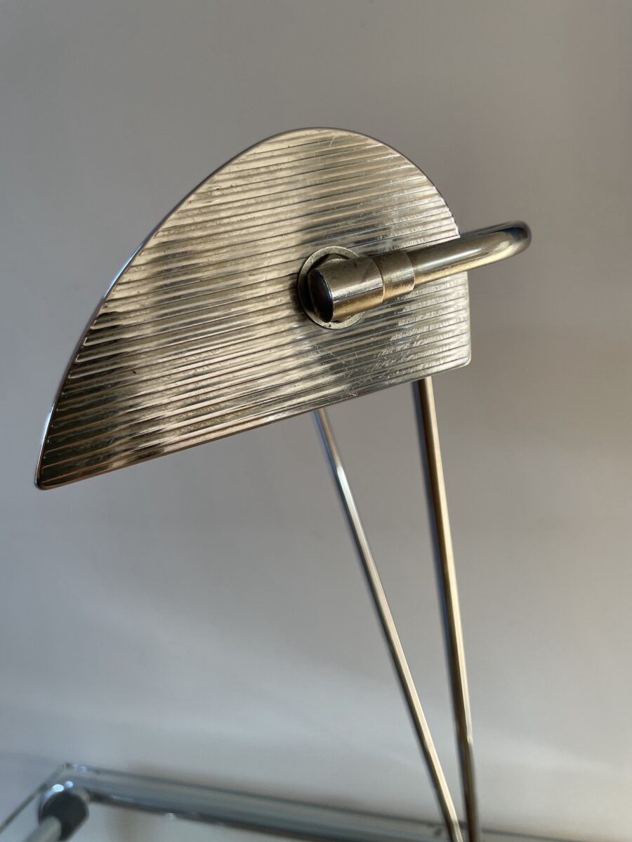 Lampe à poser fabrication française de JUMO, streamline, modèle chrome et bois