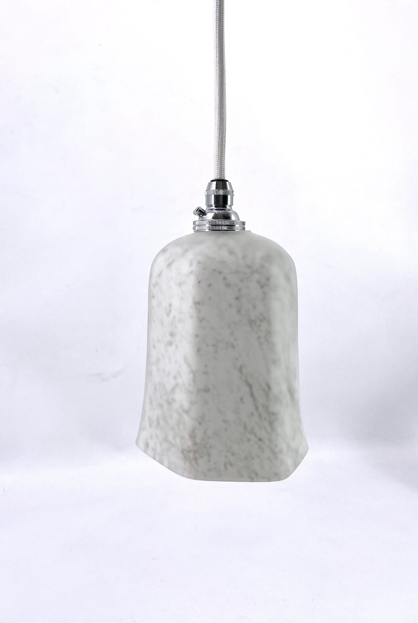 Suspensions Art Déco 'marbrées' Gris Vert série disponible