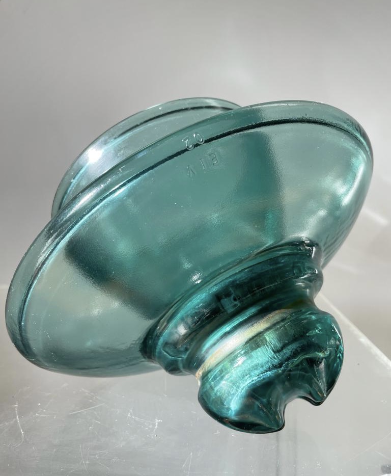 Grand isolateur de pylône électrique en verre, circa 1950