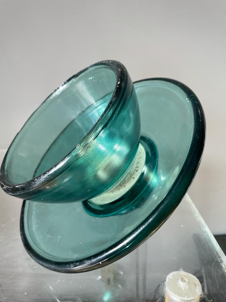 Isolateur de pylône électrique en verre, circa 1950