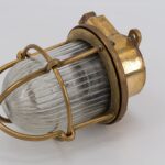 Petites lampes en laiton et verre strié, applique ou à poser