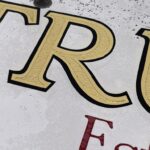 Miroir publicitaire anglais bières Truman's de Londres, début XXème