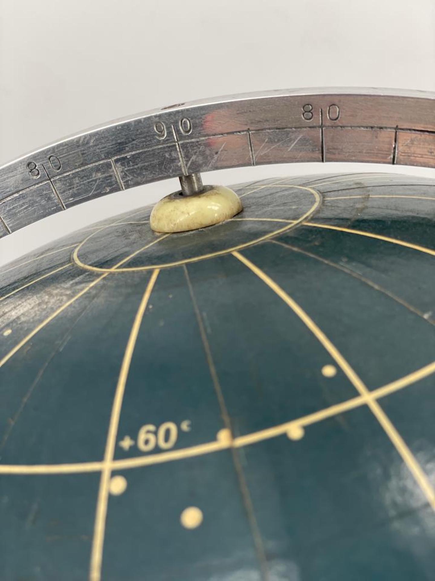 Details celestal globe 1960