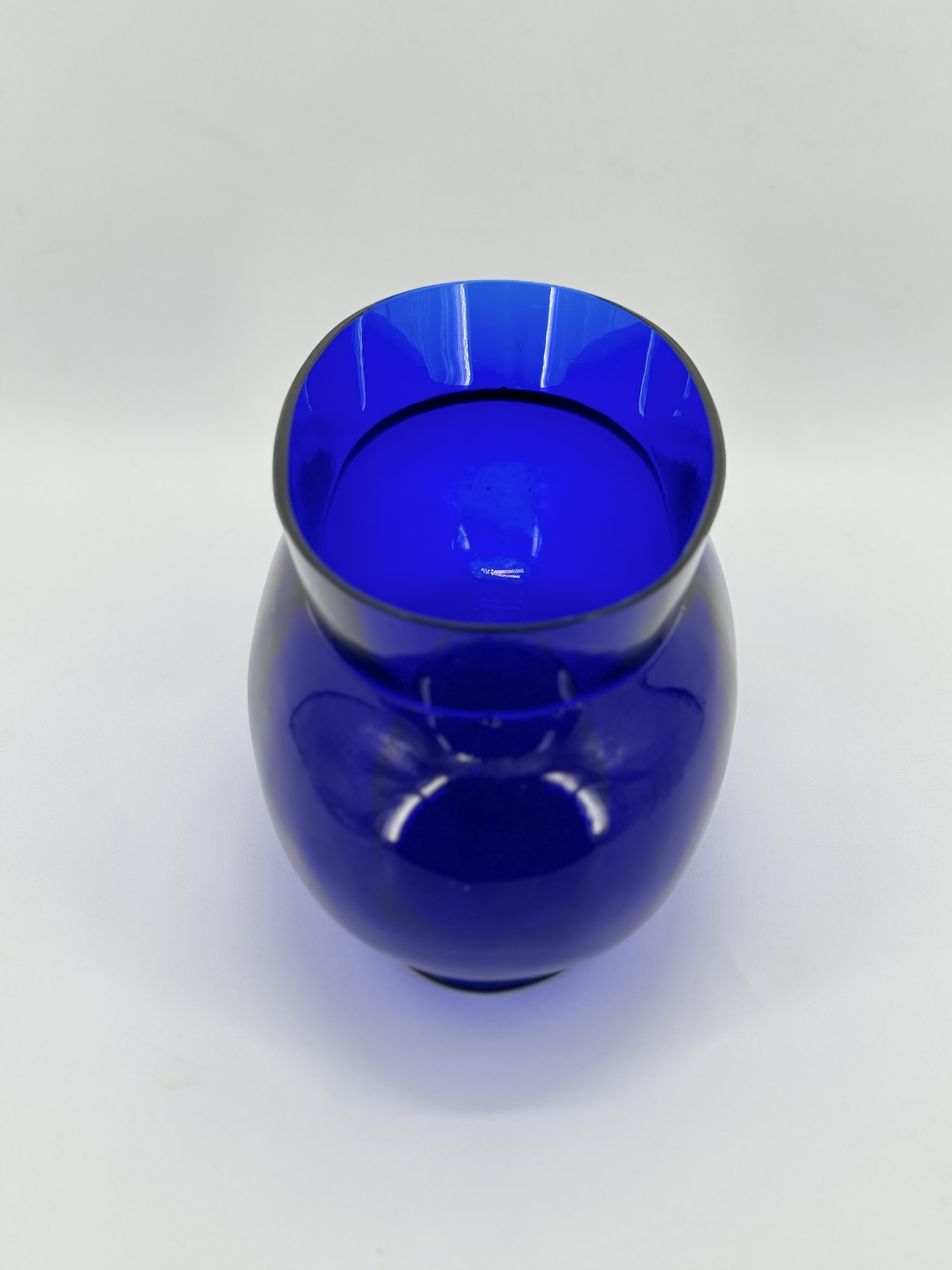Planter or vase in cobalt blue glass, France early XXth century