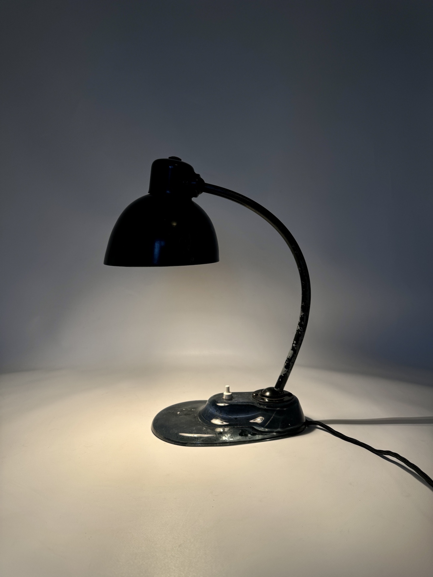 Lampe de table Bauhaus de Marianne Brandt pour Kandem circa 1930