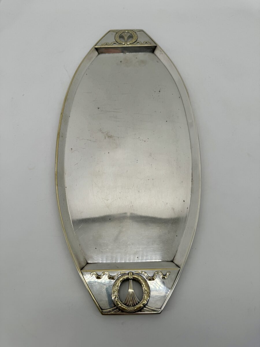 Plateau en Métal Argenté Oval Tronqué signé WMF