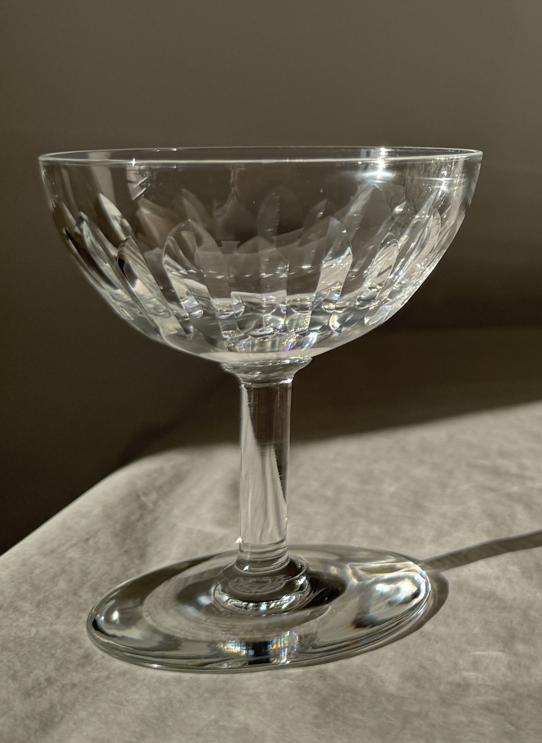 Neuf Coupes à Champagne en Cristal de Baccarat Circa 1950