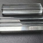 11 Porte-Couteaux 'lignes' Art Deco en Cristal rectangulaires