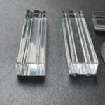 11 Porte-Couteaux 'lignes' Art Deco en Cristal rectangulaires