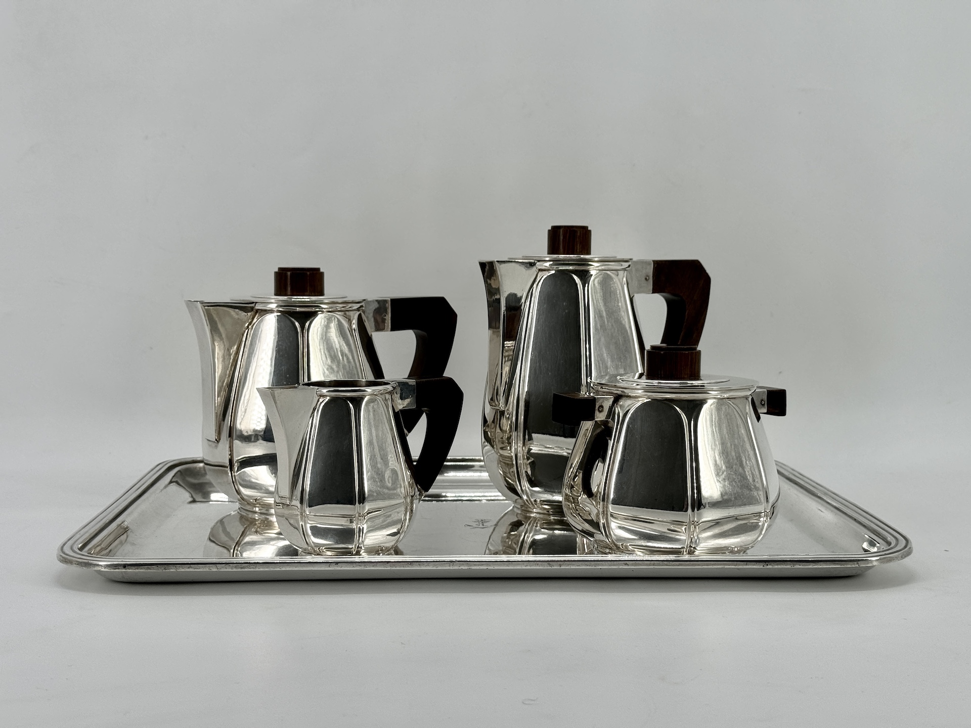 Service à Thé et Café de Christofle Art Déco modèle Libéria 1927