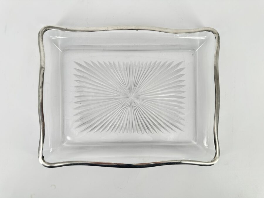 Plateau en Cristal de Baccarat Etoilé et Monture en Argent