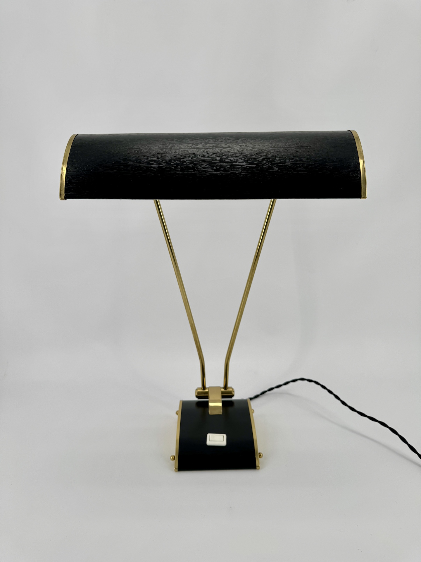 Lampe de table circa 1950 de JUMO Modèle Noir et Laiton