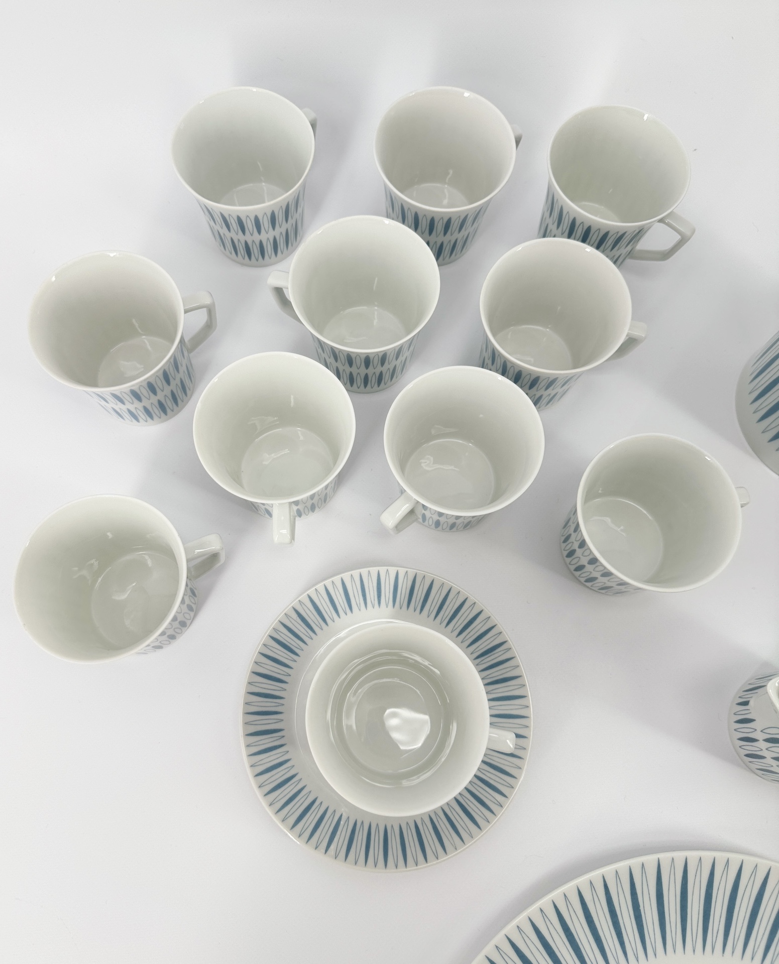 Service à thé, café et dessert en Porcelaine de Fürstenberg Allemagne 1960