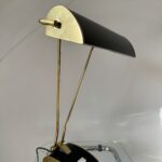 Lampe de table circa 1950 de JUMO Modèle Noir et Laiton