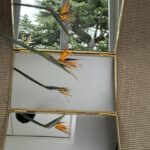 Miroir Triptyque Mural en Métal Doré Fermant avec Miroir Biseauté