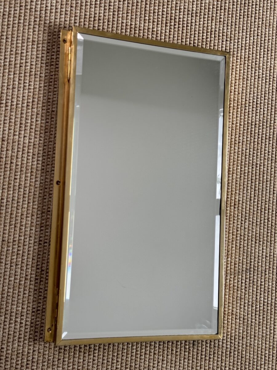 Miroir Triptyque Mural en Métal Doré Fermant avec Miroir Biseauté