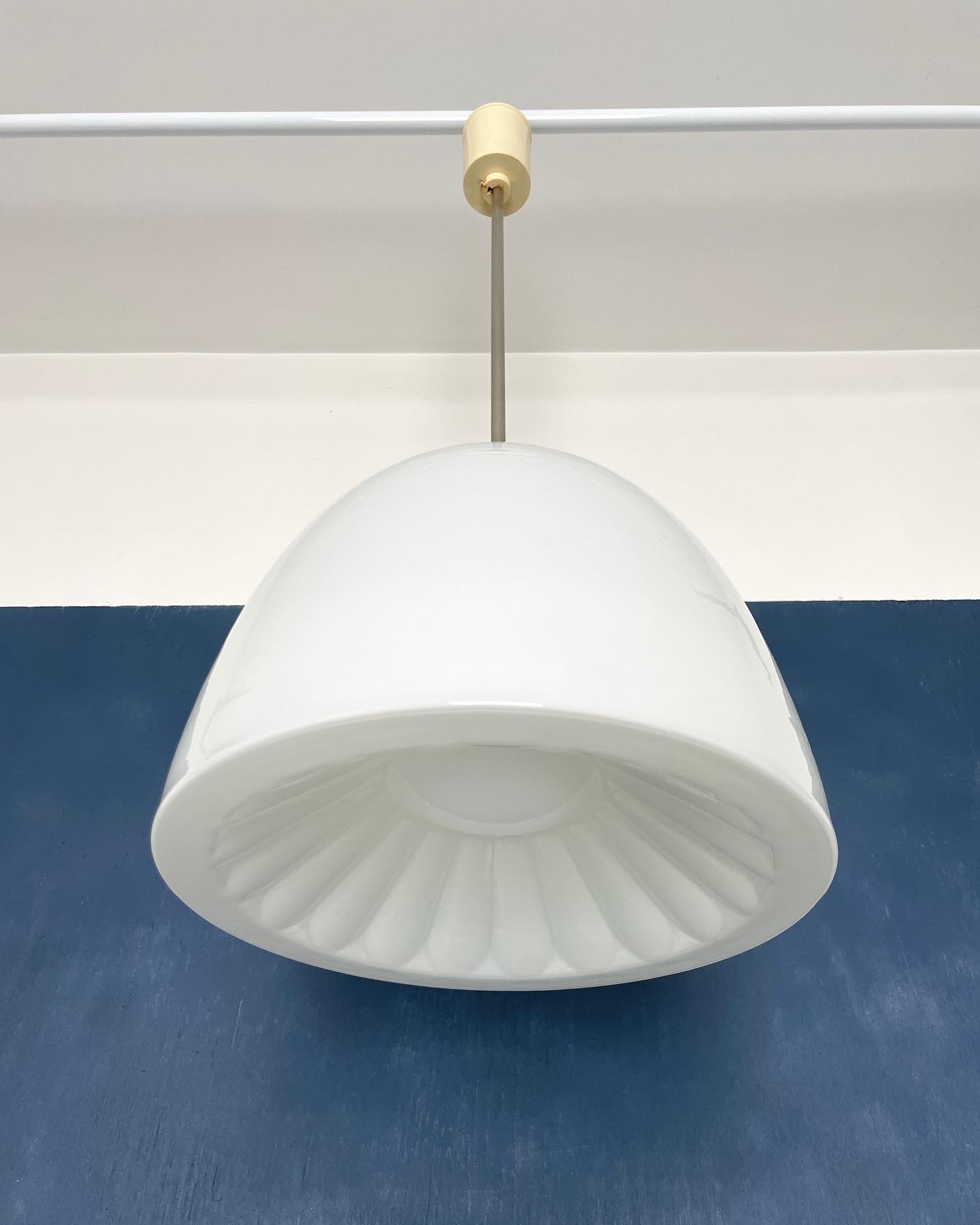Suspension Art Déco grande Opaline Forme Citron
