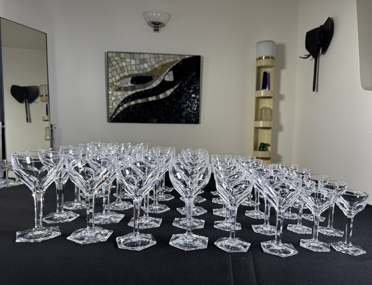 Service de 48 Verres en Cristal attribué à Val Saint Lambert