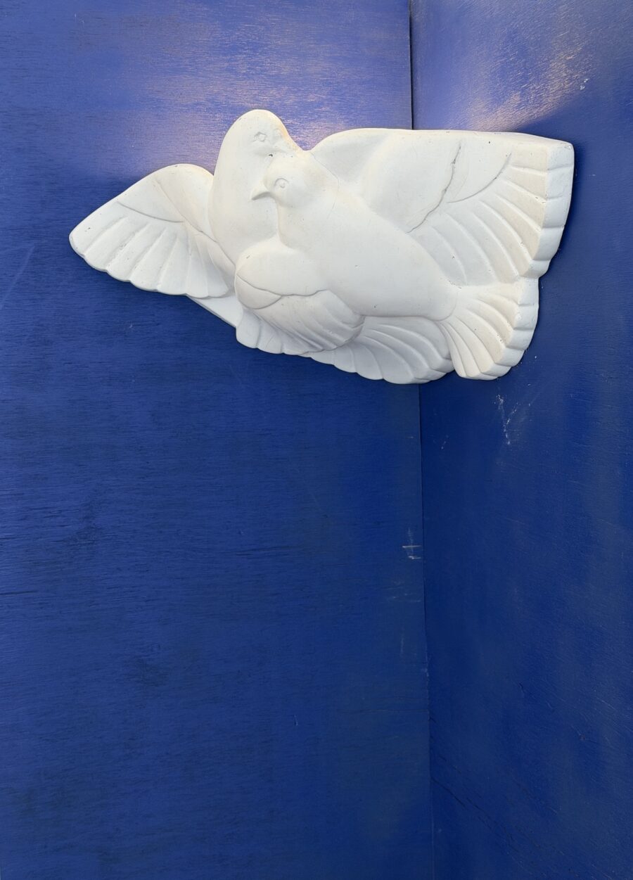 Appliques d'Angle en Plâtre Art Déco Décor de Colombes