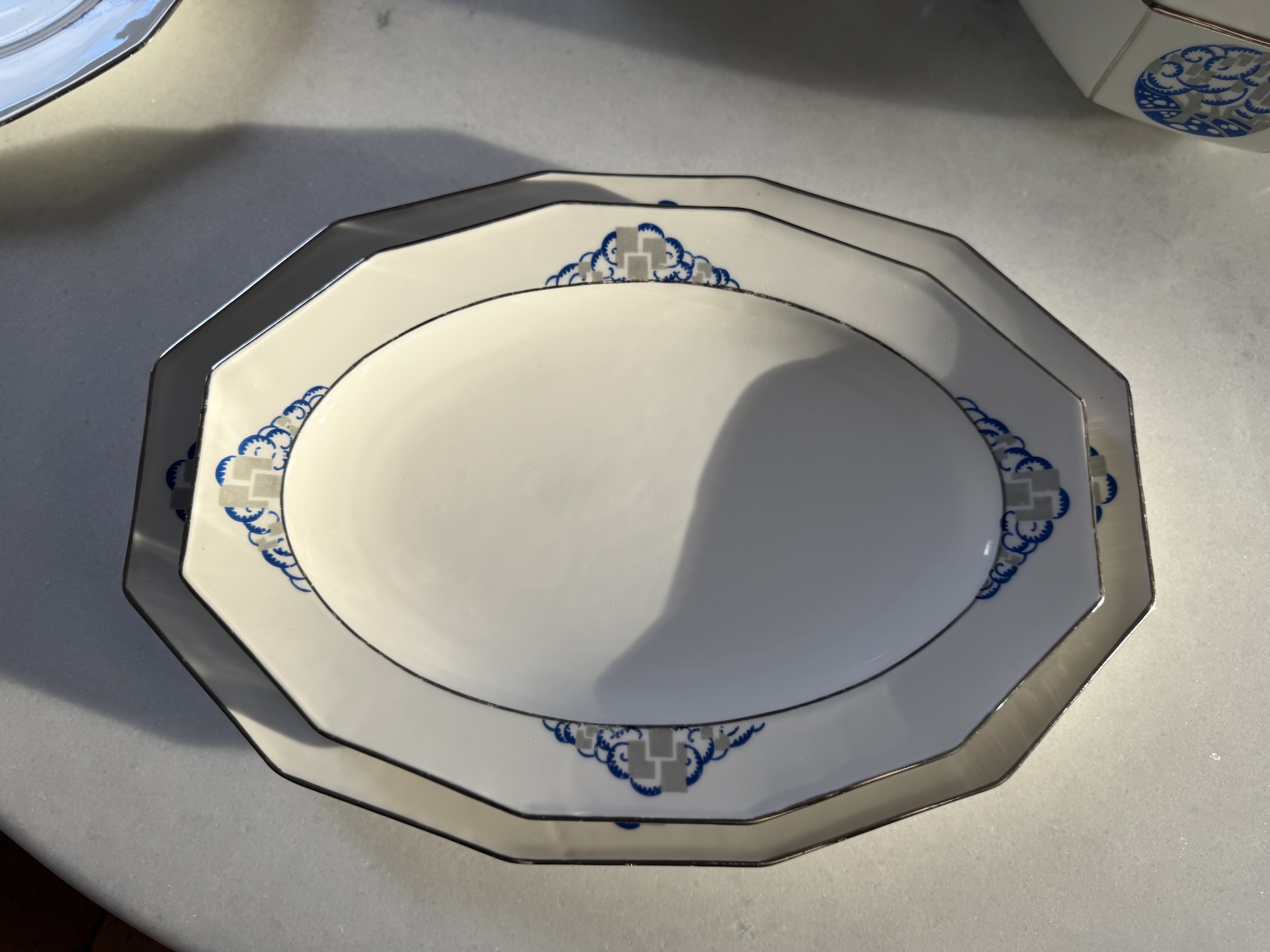 Service de Table Art Déco d'Alfred Lanternier Porcelaine de Limoges 1925 8 personnes