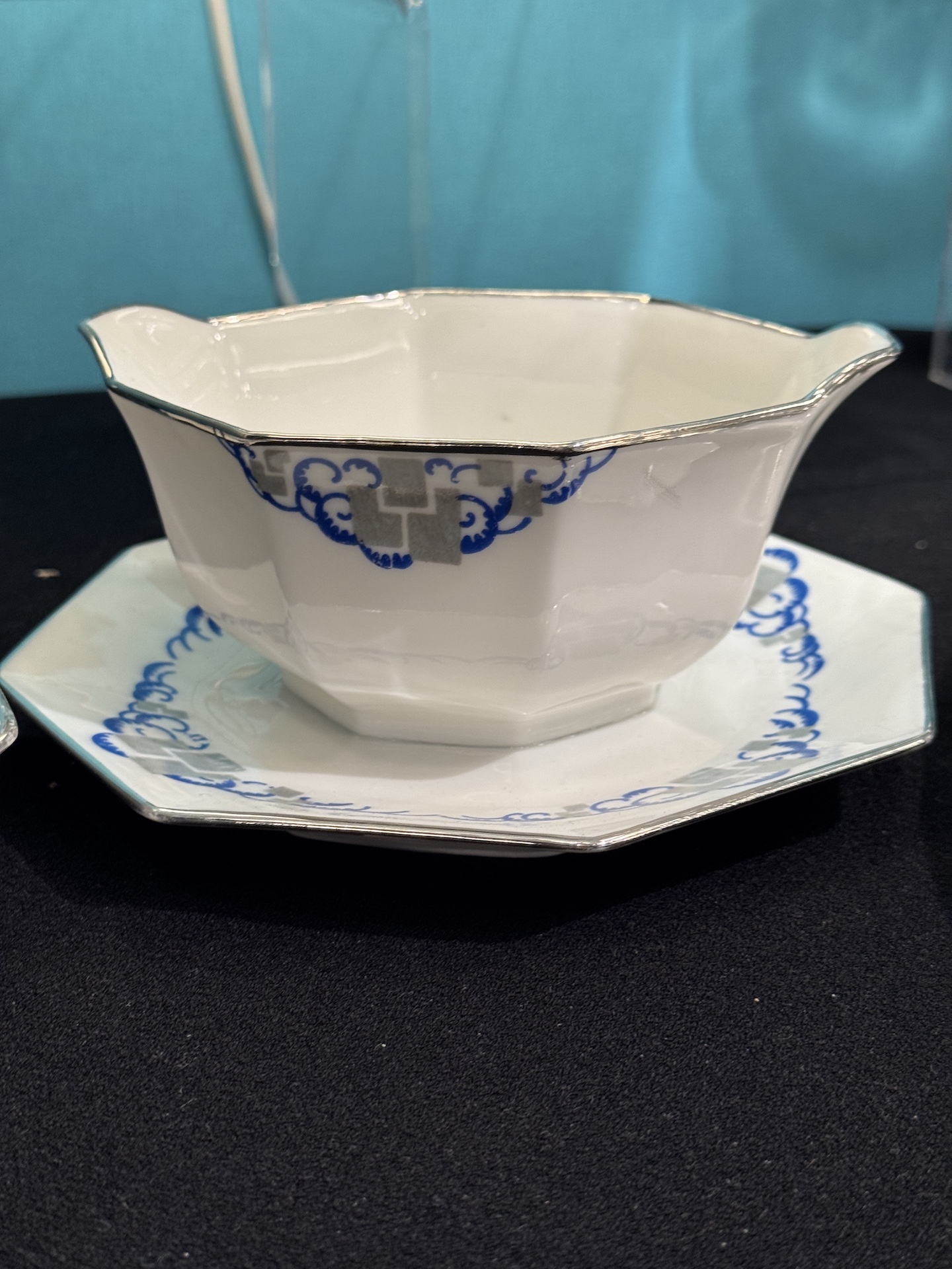 Service de Table Art Déco d'Alfred Lanternier Porcelaine de Limoges 1925 8 personnes