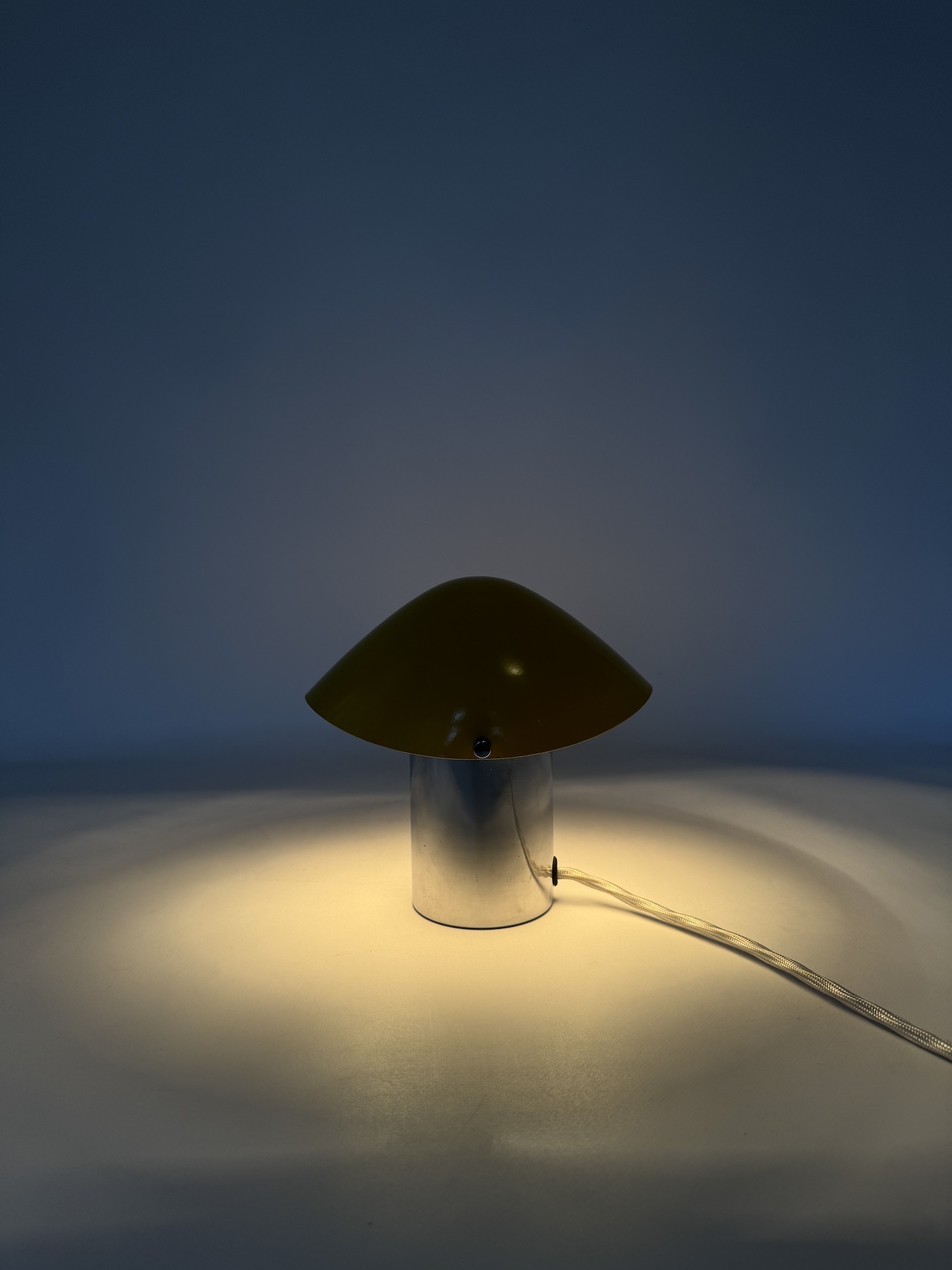 Petite Lampe de Josef Hurka Métal Chromé et Laqué Jaune