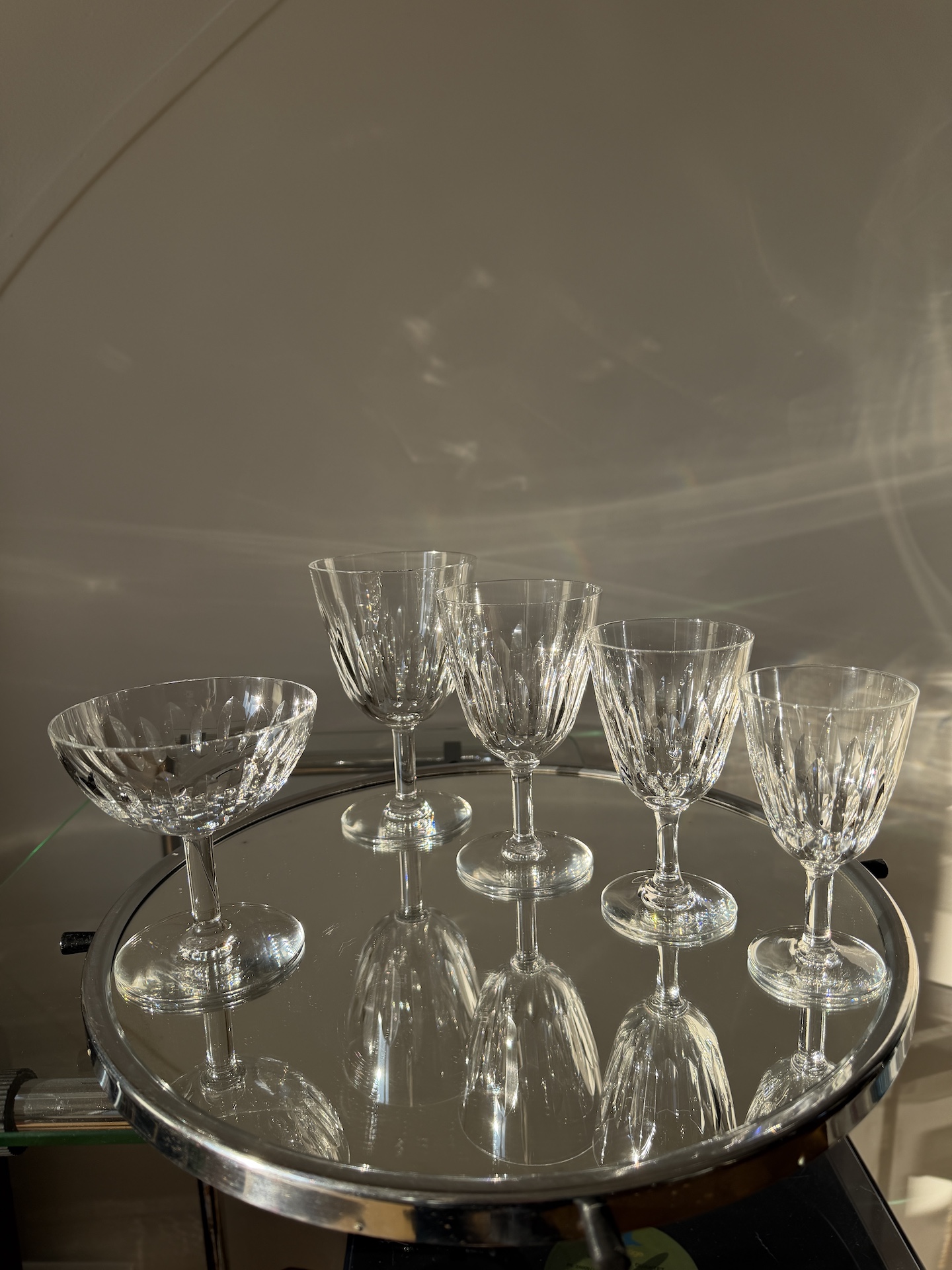 Service de Verres Cristal de Baccarat 12 Personnes et Carafe Circa 1950 58 pièces