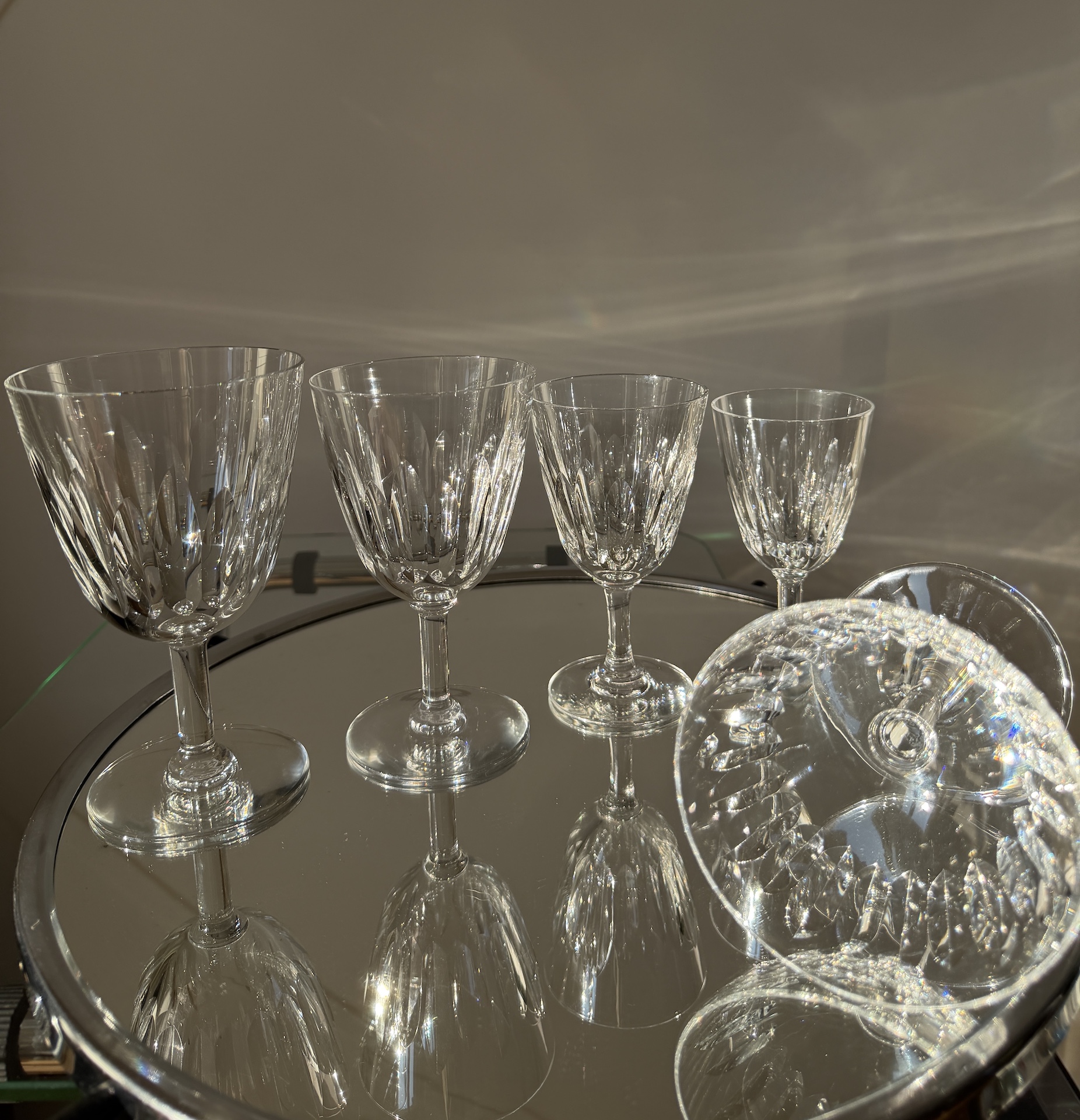 Service de Verres Cristal de Baccarat 12 Personnes et Carafe Circa 1950 58 pièces