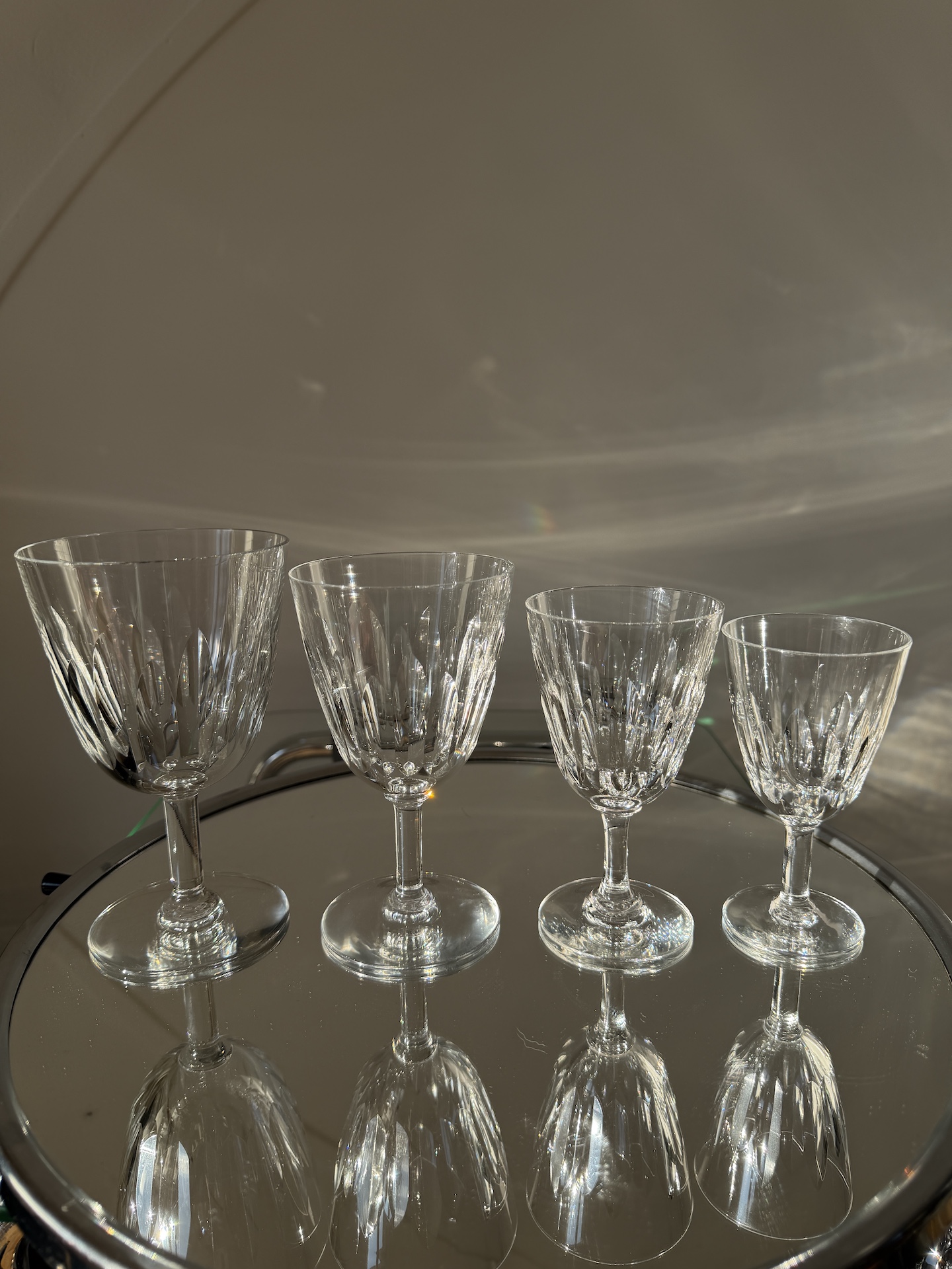 Service de Verres Cristal de Baccarat 12 Personnes et Carafe Circa 1950 58 pièces