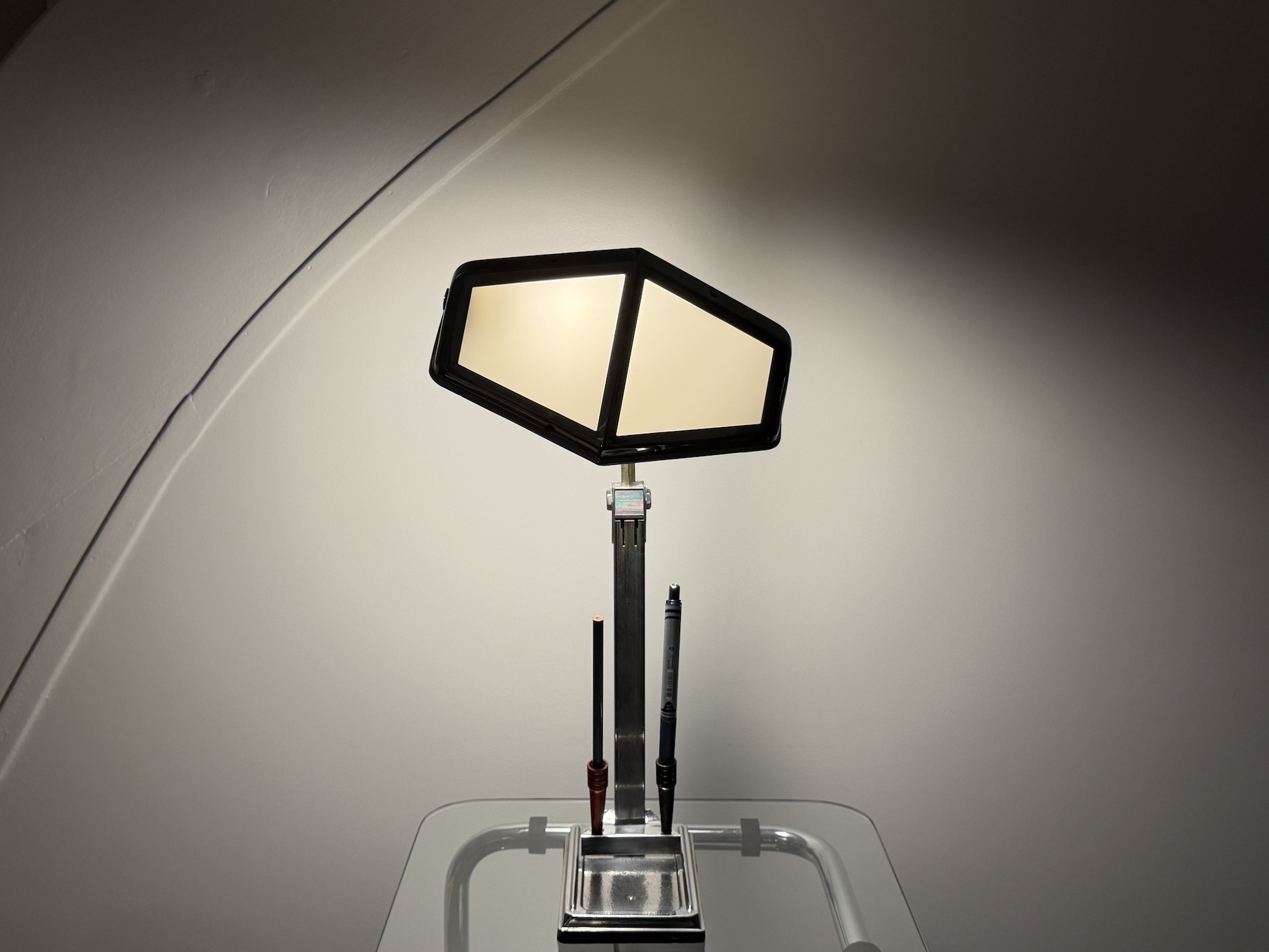 Lampe de Bureau Articulée 1940 avec Porte-stylos et Opalines