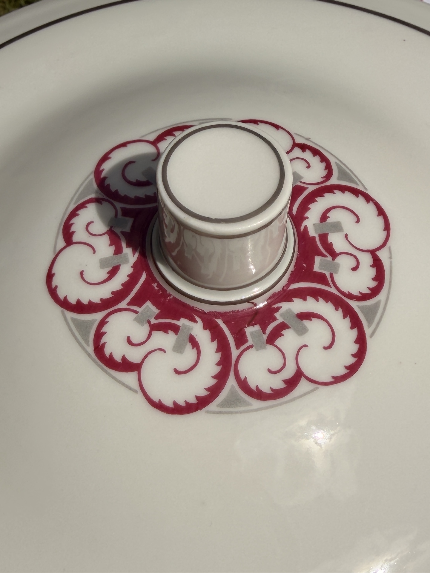 Grand Service de Table Art Déco en Porcelaine de Limoges 59 pièces